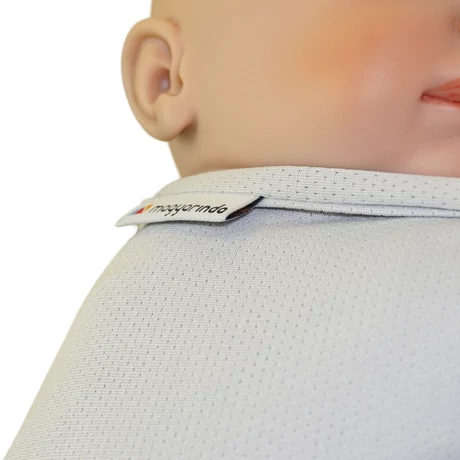 Magyarinda AIR csatos hordozókendő melegben, fürdéshez, babaúszáshoz újszülött kortól 14 kg-ig